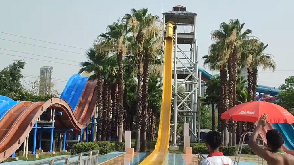 Worlds of Wonder Water Park 