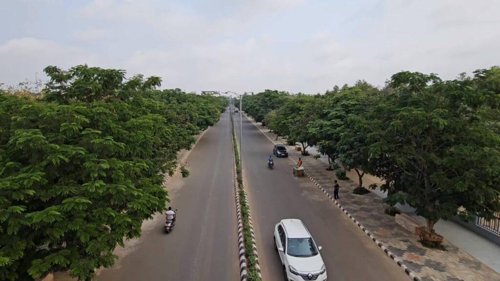 Anadabana Road View