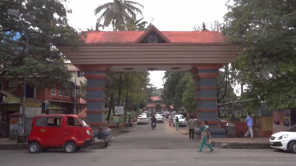 ernakulam shiva temple Gate