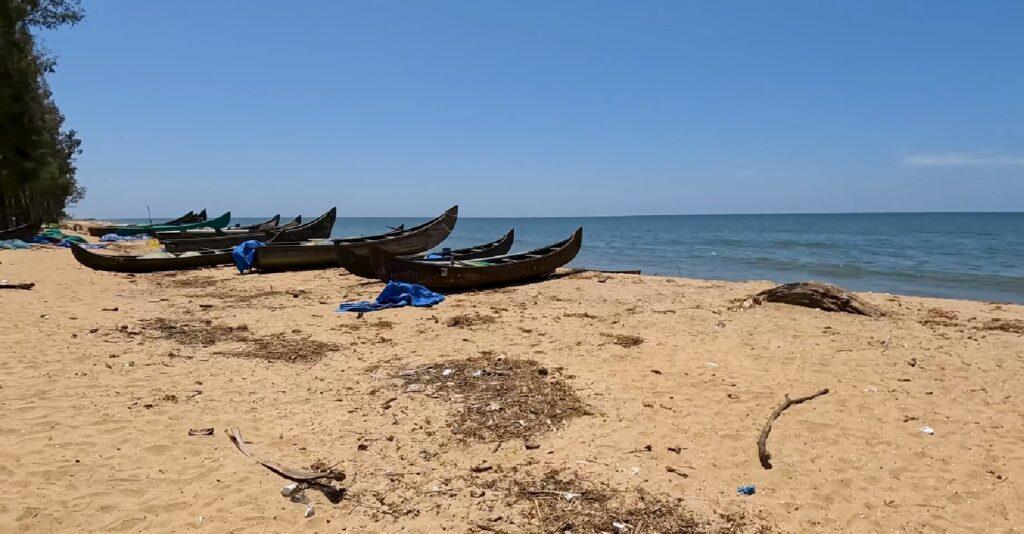 Kuzhupilly Beach