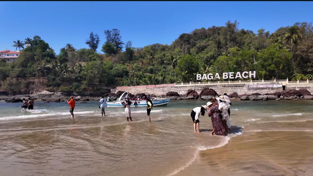 Baga Beach: History, Timings, Nightlife, Activities!