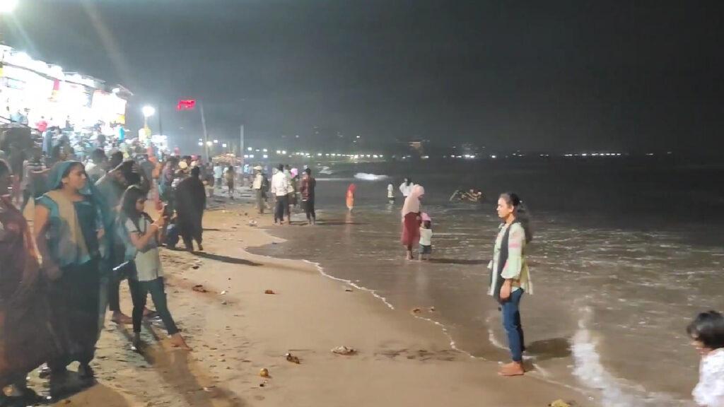 Juhu Beach image