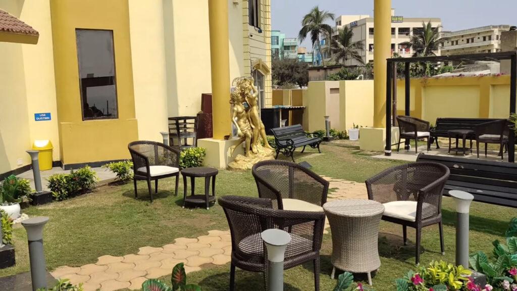 Best Hotels in Puri Near Sea Beach