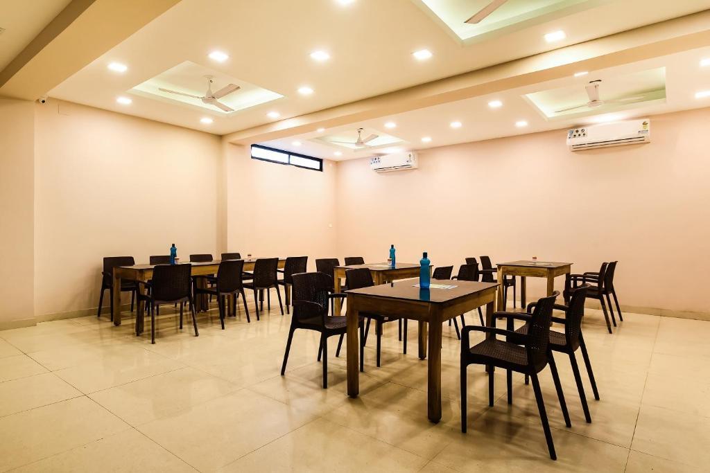 Hotels in Puri Near Sea Beach img