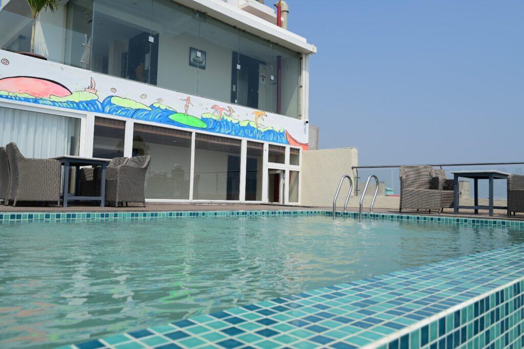 Hotels in Puri Near Sea Beach with Lowest Rates image