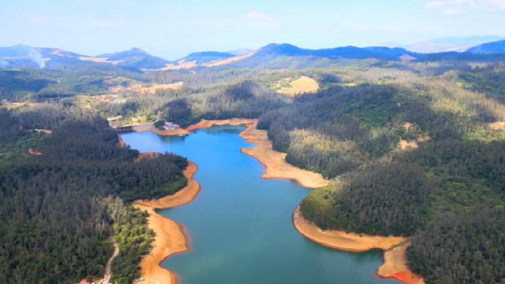 Pykara Lake image