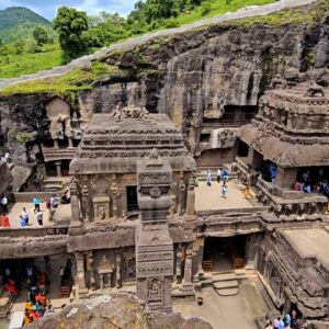 historical tourist places in india