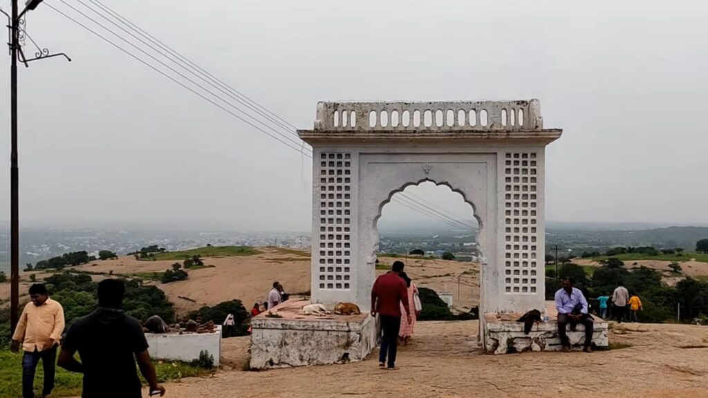 Keesaragutta Temple Photos